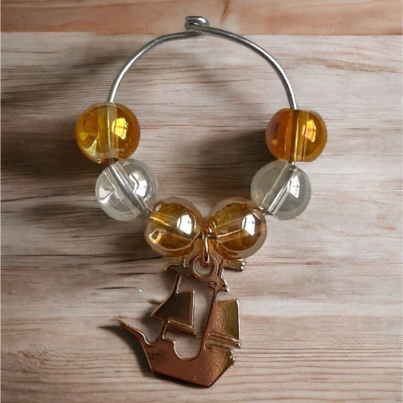 129 Disney Peter Pan/Tinkerbell Themed wine glass charms - Picture 4 of 7